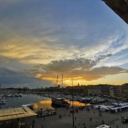 Face Au Vieux Port Vue 180 De Notre Dame Au Panier Lejlighed Marseille Eksteriør billede